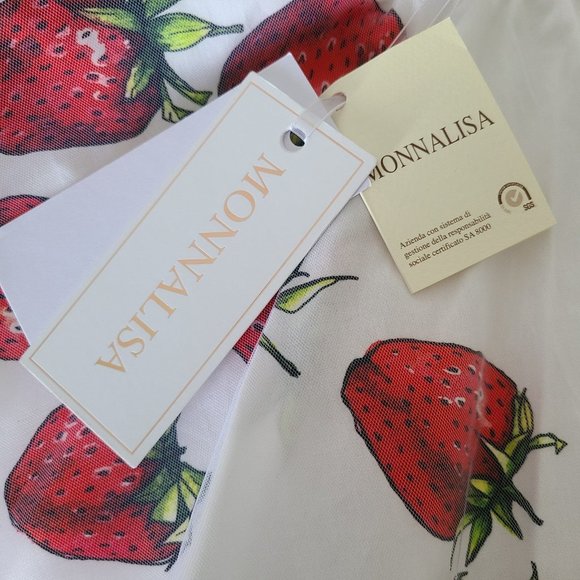 Monnalisa Kids Strawberry Print Full Circle Skirt Made in Italy Size 3 NWT - Picture 5 of 9